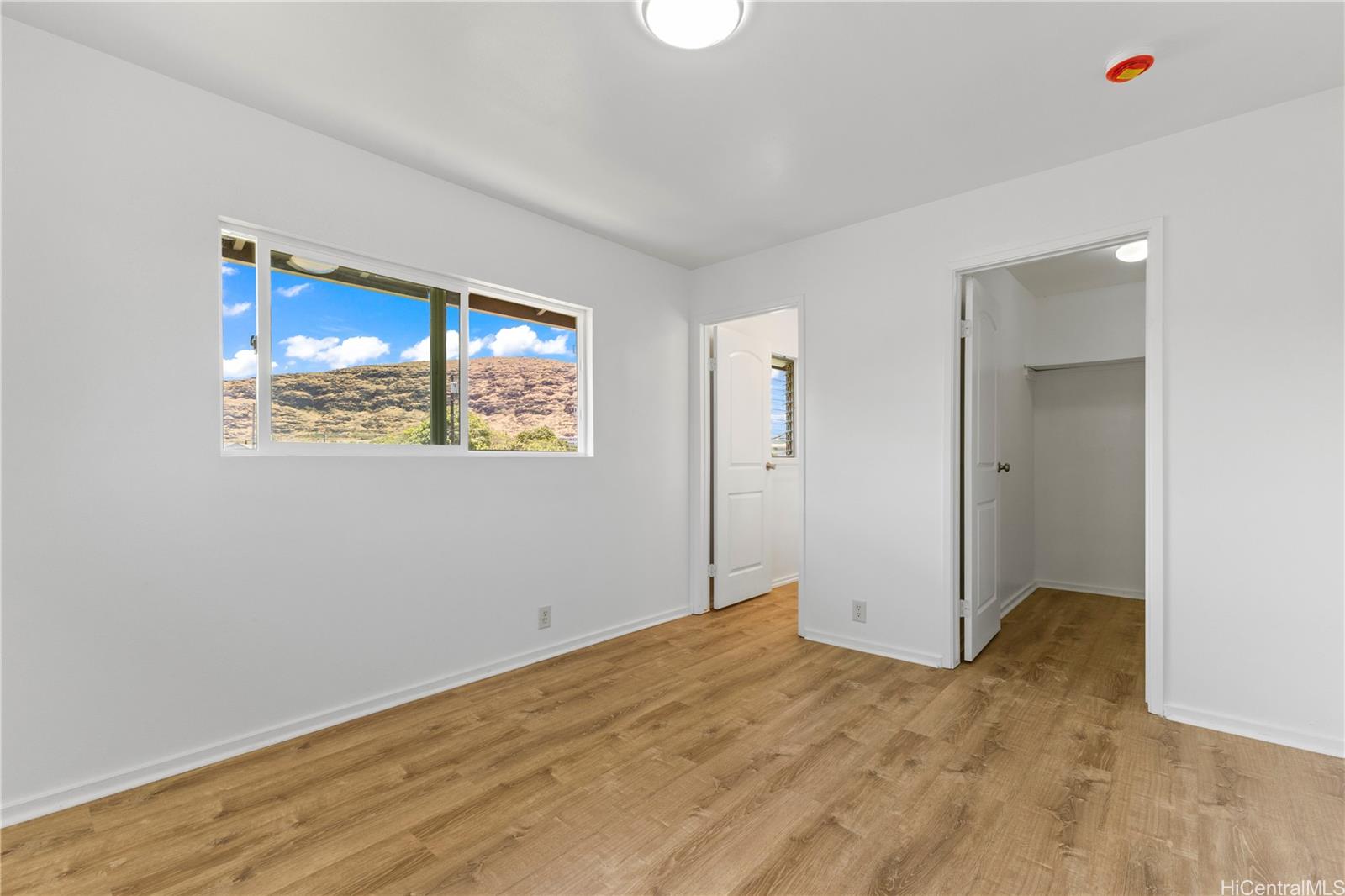 m*u様 【お値下げ不可】house on the hill Parent S/ ハワイ不動産物件｜84-949 Hana Street, Waianae HI 96792