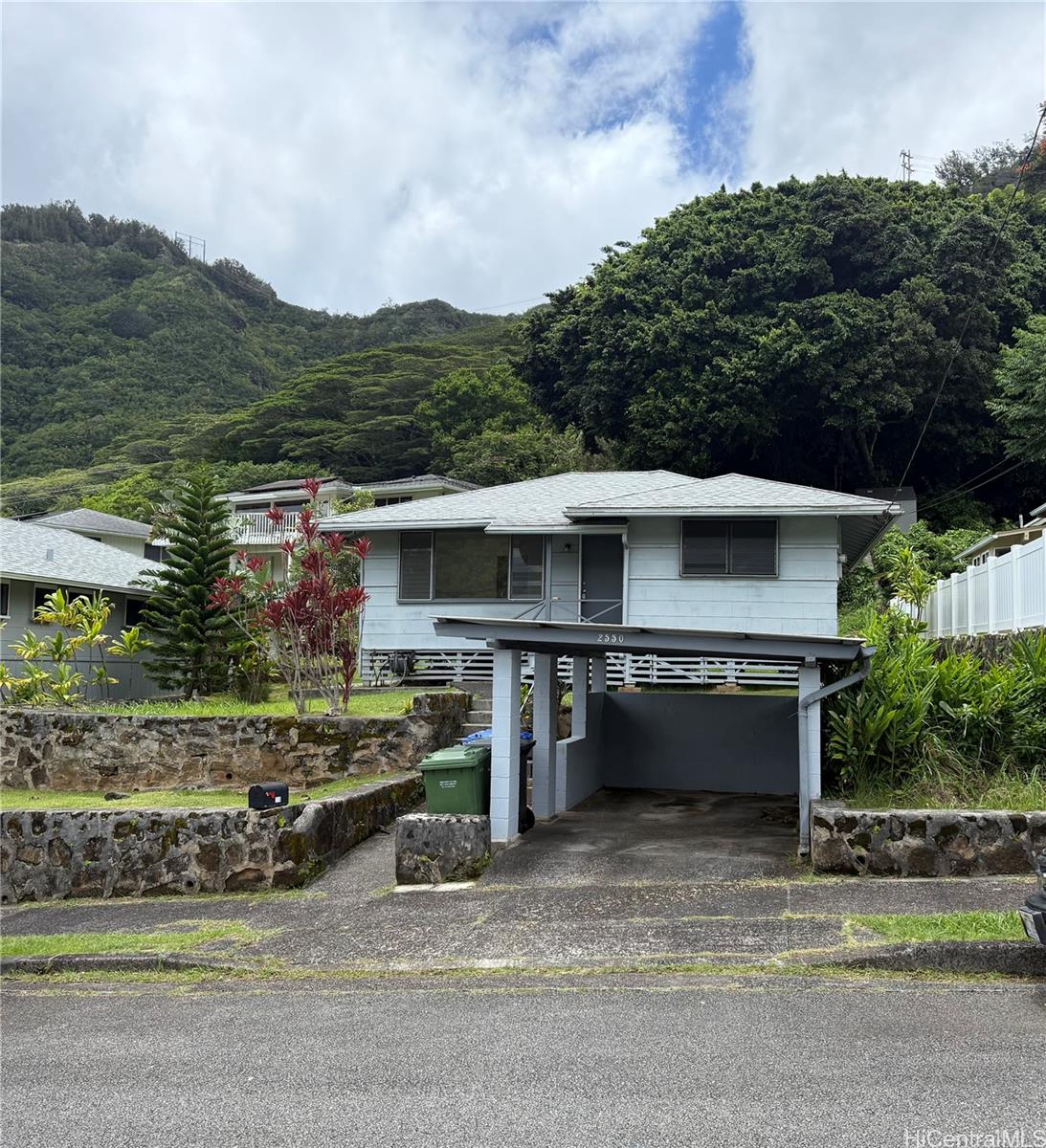 m*u様 【お値下げ不可】house on the hill Parent S/ ハワイ不動産物件｜95-246 Wailawa Street, Mililani HI 96789