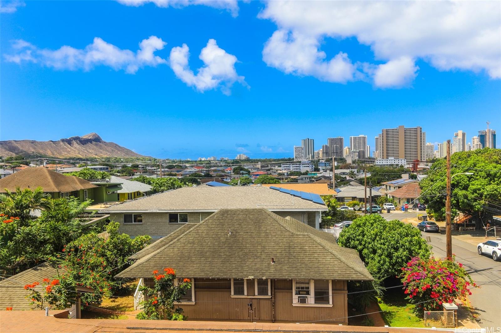 ハワイ不動産物件｜1017 2nd Avenue, Honolulu HI 96816｜ハワイ