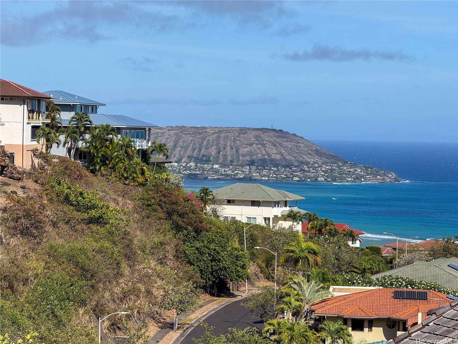 ハワイ不動産物件｜5492A Poola Street, Honolulu HI 96821