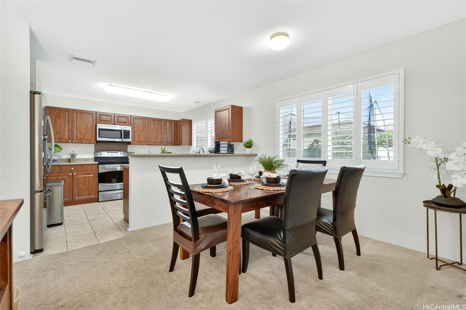 ハワイ不動産物件｜91-1141 Kealiiahonui Street, Kapolei HI 96707