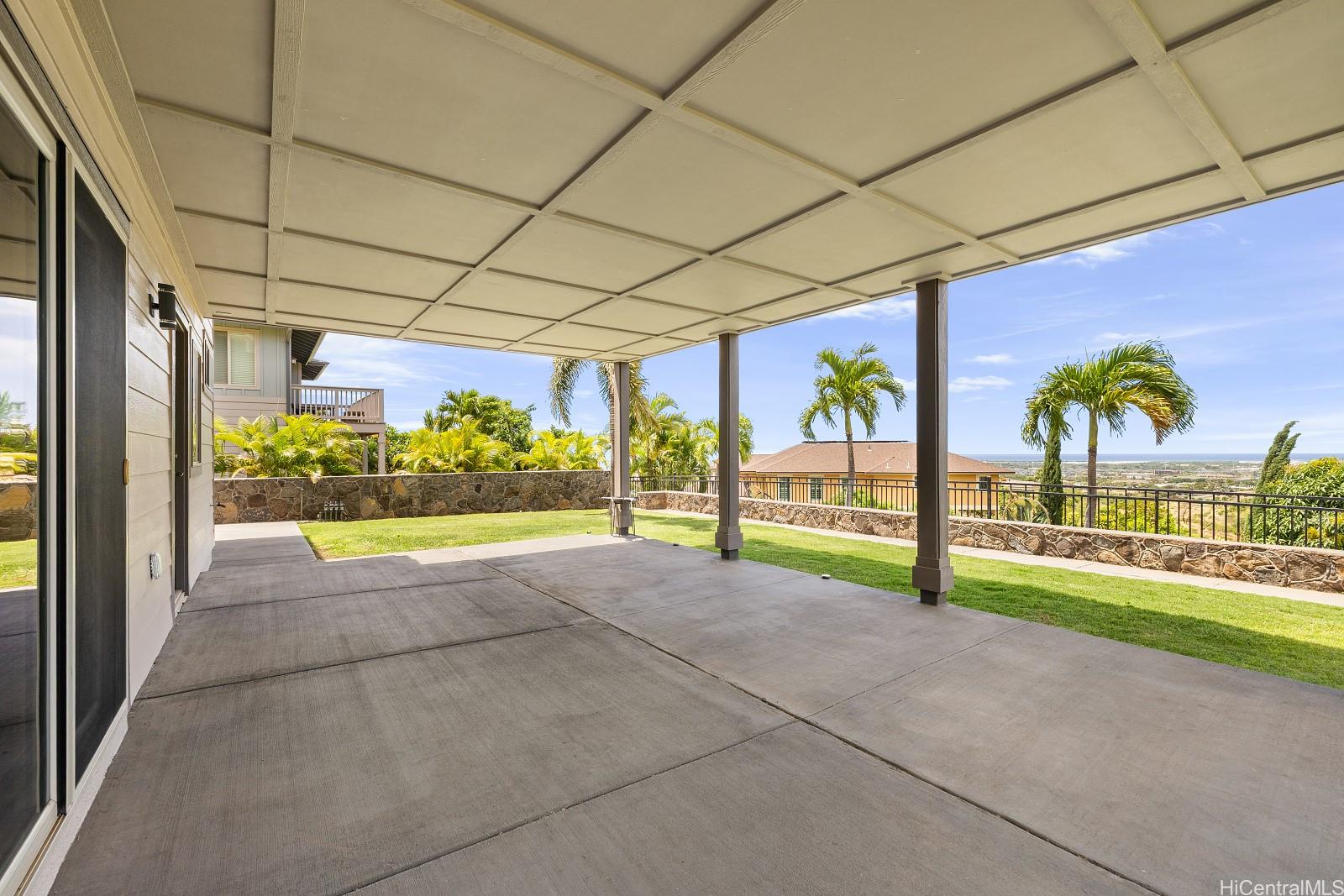 ハワイ不動産物件｜92-1967 Kulihi Street, Kapolei HI 96707｜ハワイ