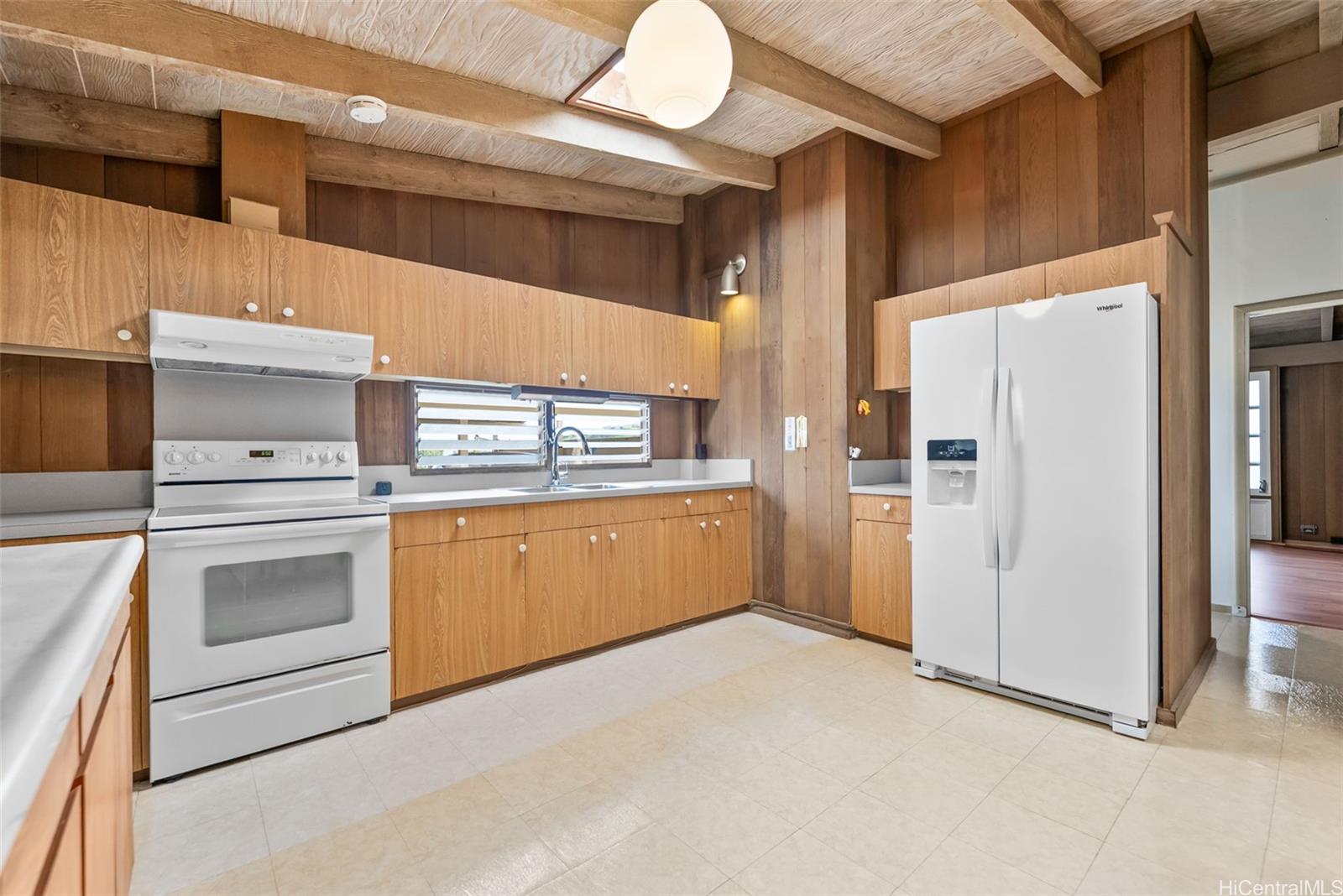 ハワイ不動産物件｜7228 Pulehu Street, Honolulu HI 96825｜ハワイに