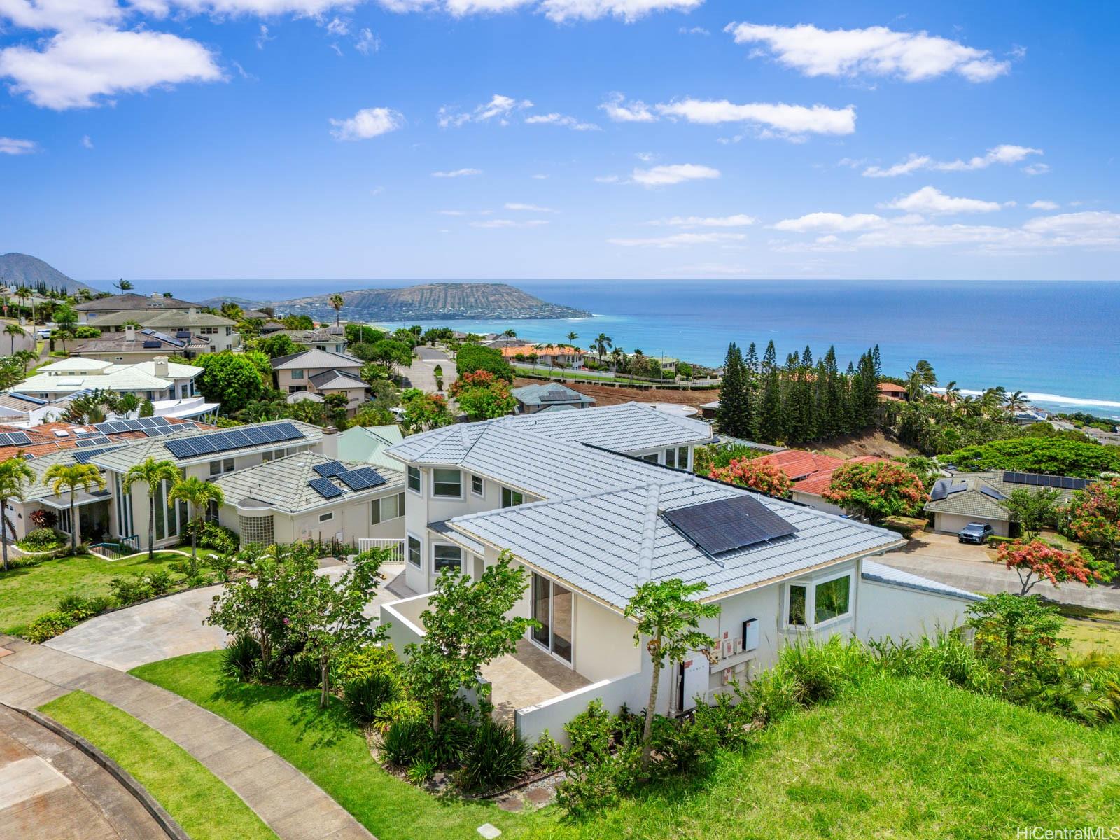 ハワイ不動産物件｜1179 Ikena Circle, Honolulu HI 96821｜ハワイに