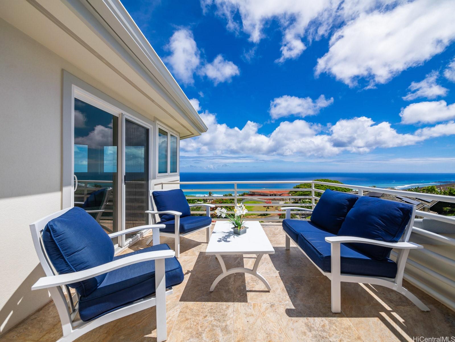 ハワイ不動産物件｜1179 Ikena Circle, Honolulu HI 96821｜ハワイに