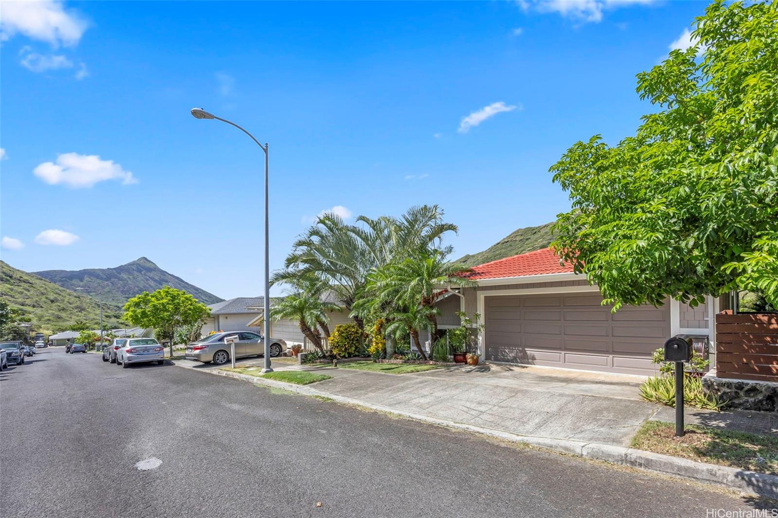 ハワイ不動産物件｜1465 Miloiki Street, Honolulu HI 96825｜ハワイに