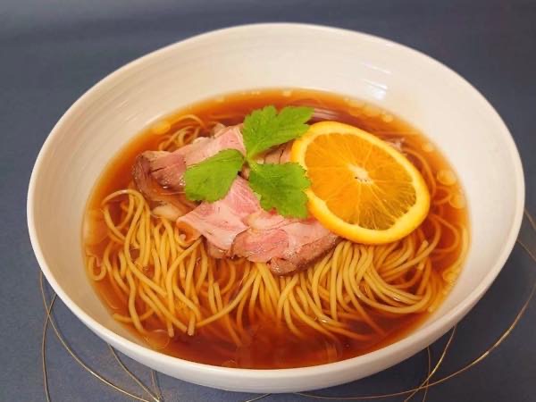 ハワイ レストラン