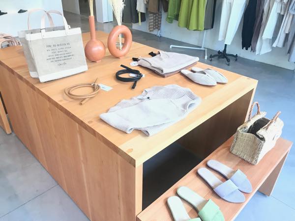 ハワイのファッションブランド・セレクトショップ「アット