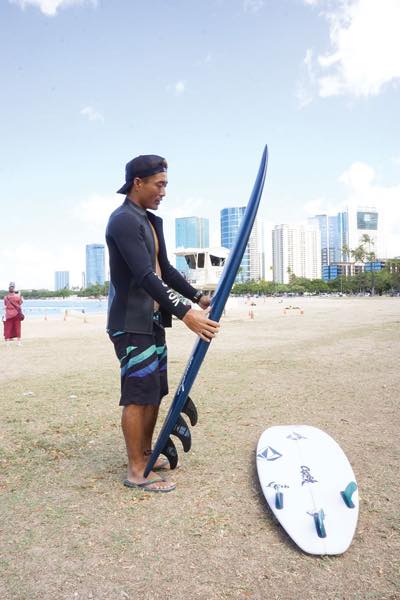 田嶋鉄兵　ハワイ　サーフィン　サーファー